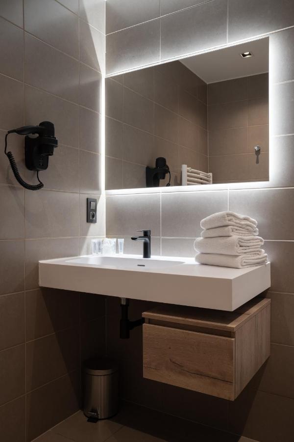 Hotel Belfleur Houthalen-Helchteren エクステリア 写真