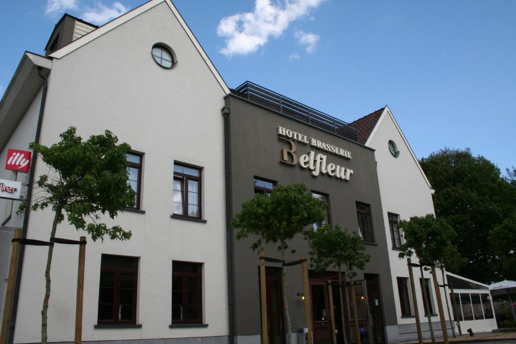 Hotel Belfleur Houthalen-Helchteren エクステリア 写真